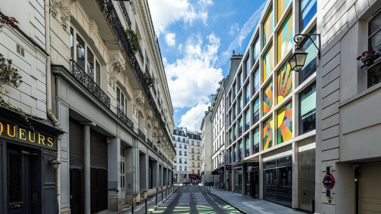 Photo of Others in 2nd Arrondissement