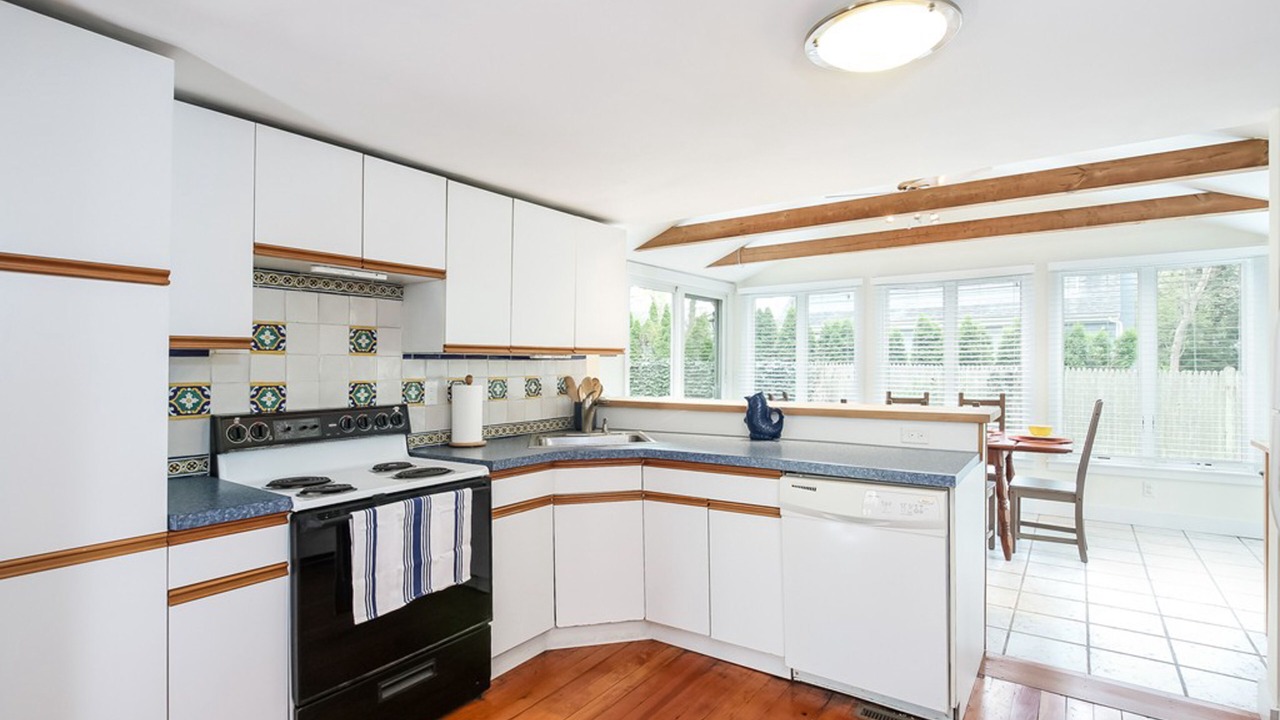 Photo of Kitchen in Teaticket