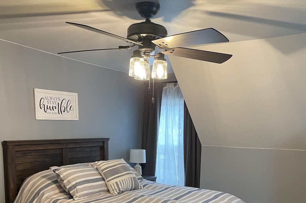 Photo of Bedroom in Prairie Du Chien
