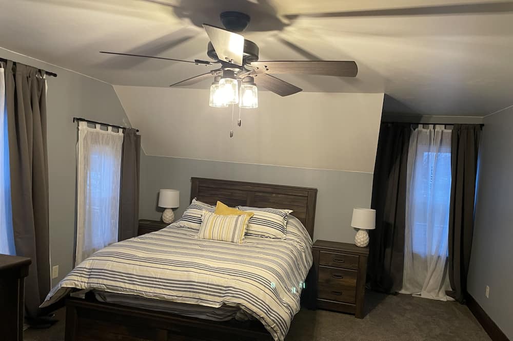 Photo of Bedroom in Prairie Du Chien