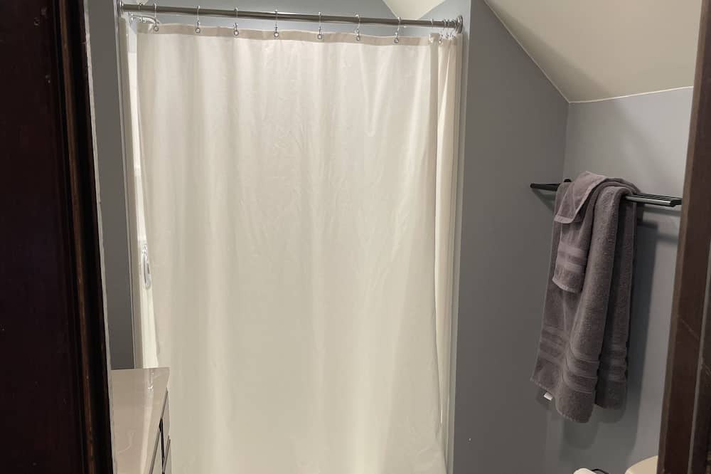 Photo of Bathroom in Prairie Du Chien