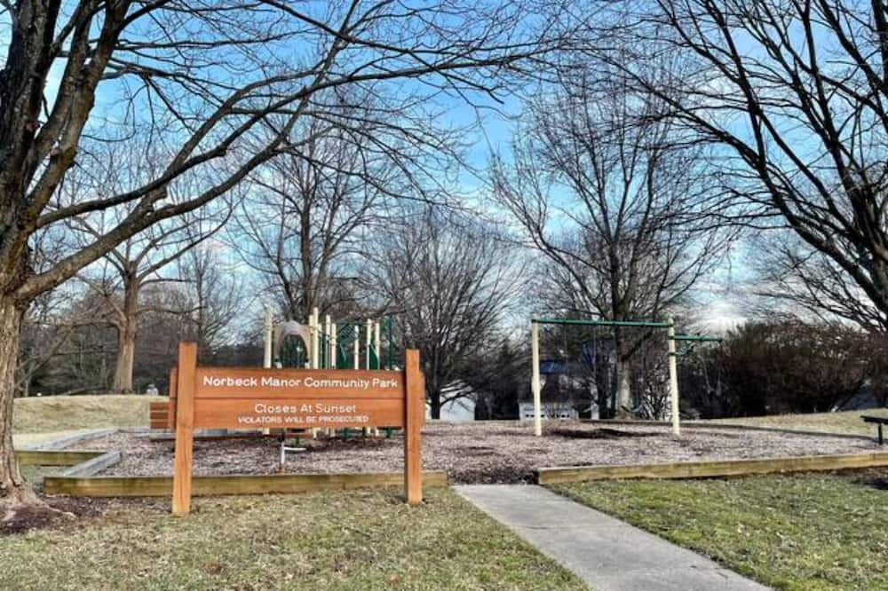 Photo of Outdoor in Aspen Hill