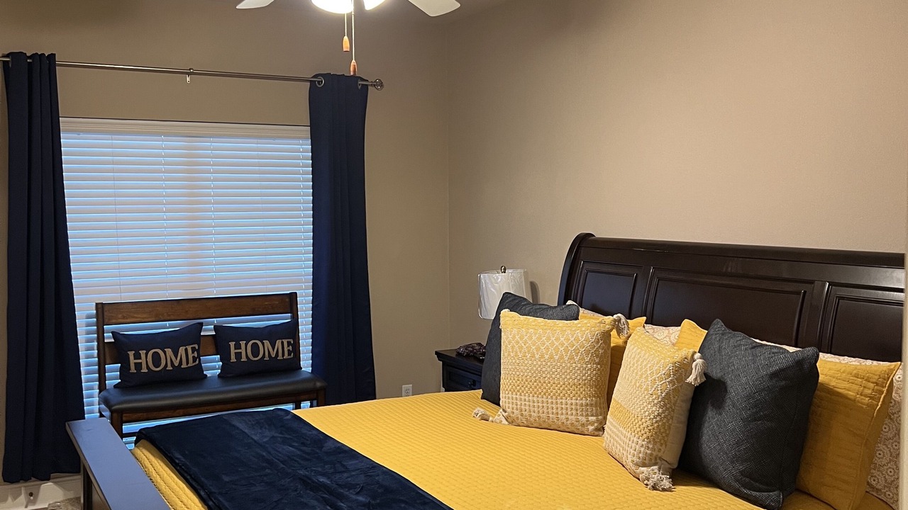 Photo of Bedroom in Highlands - Perkins