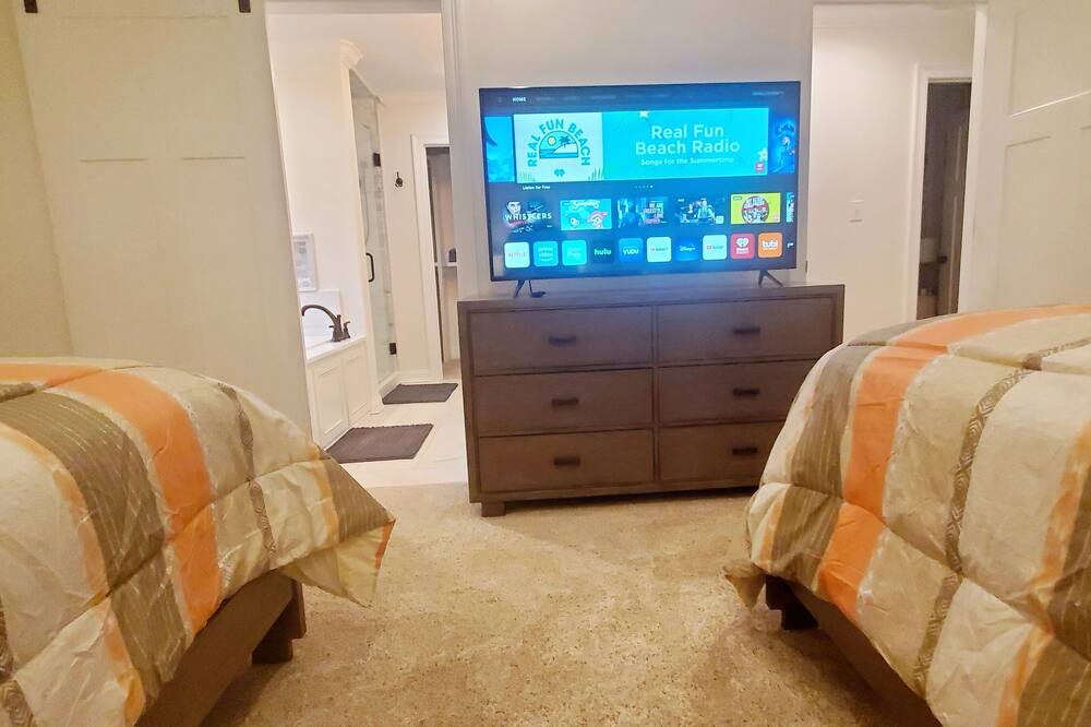 Photo of Bedroom in Gulf Hills