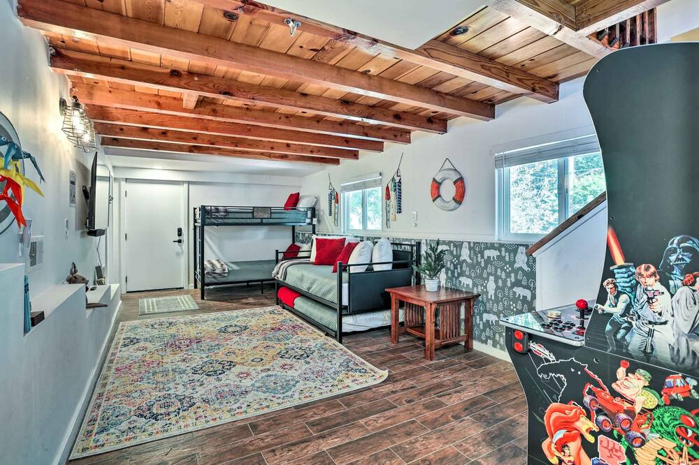 Photo of Others in Arrowhead Villas