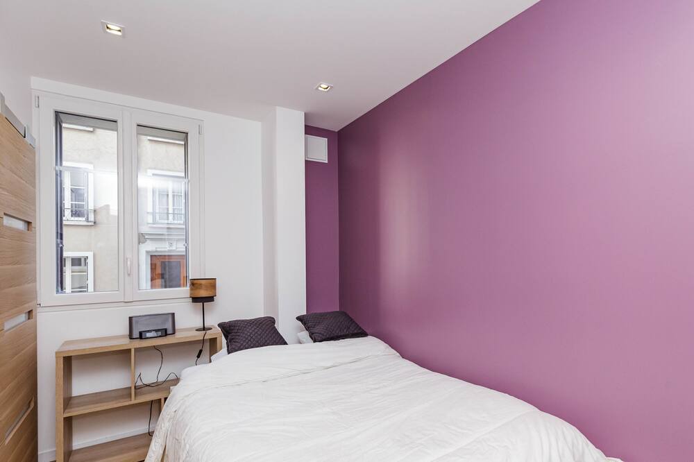Photo of Bedroom in Vanves
