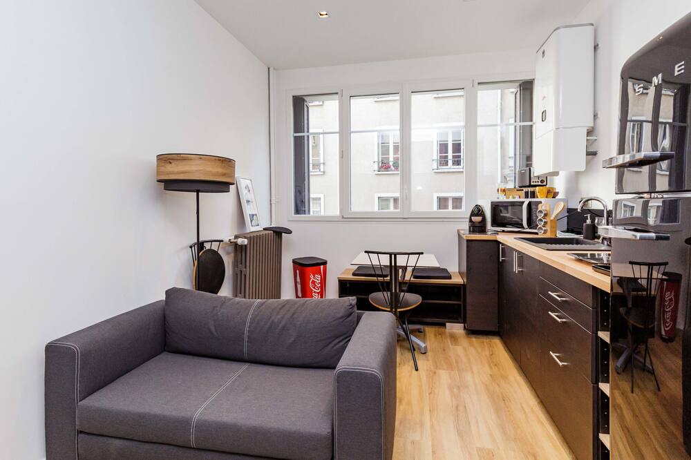 Photo of Livingroom in Vanves
