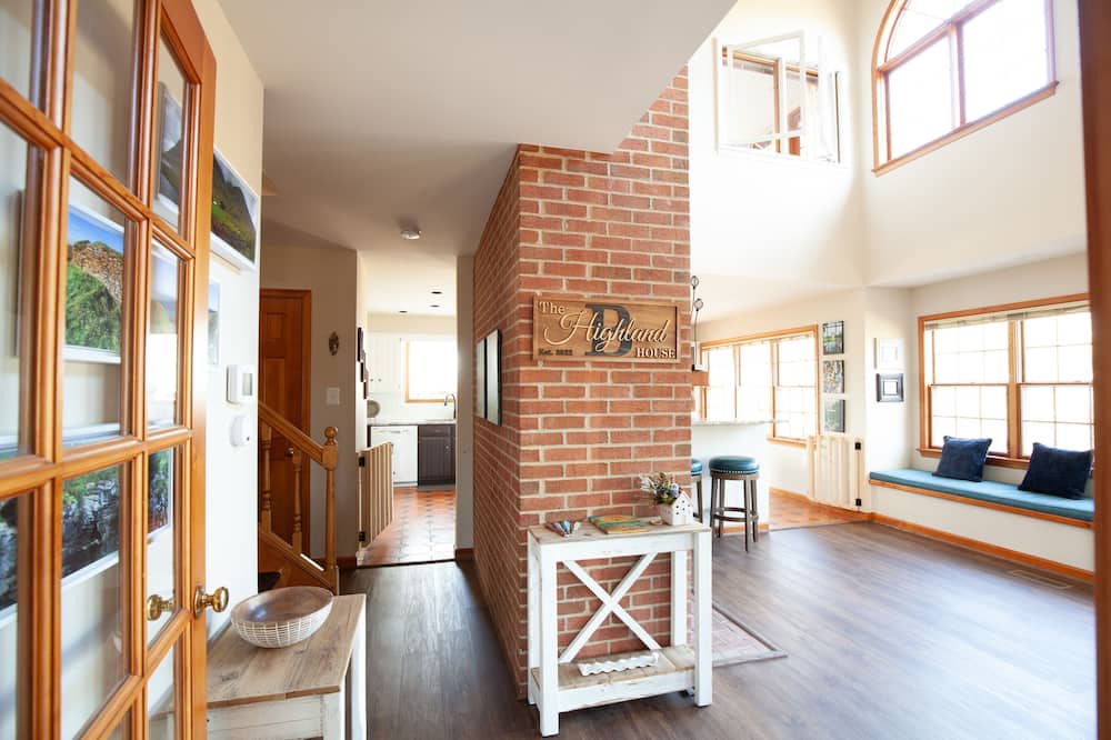 Photo of Bedroom in Hamilton