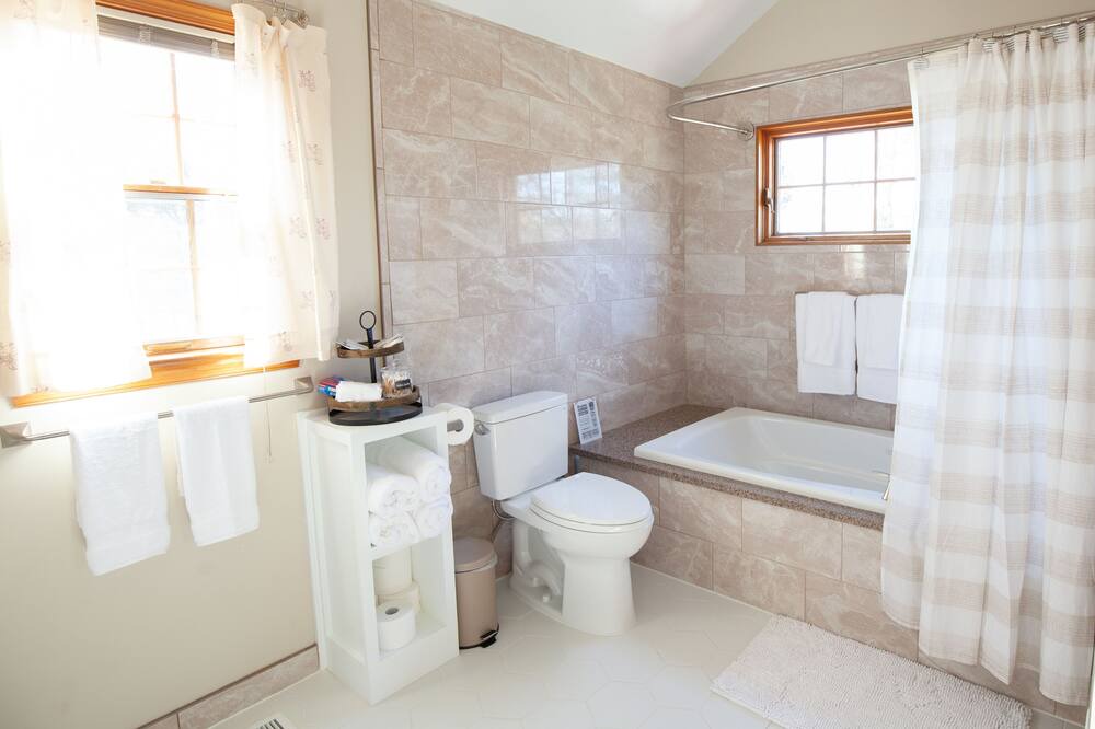 Photo of Bathroom in Hamilton