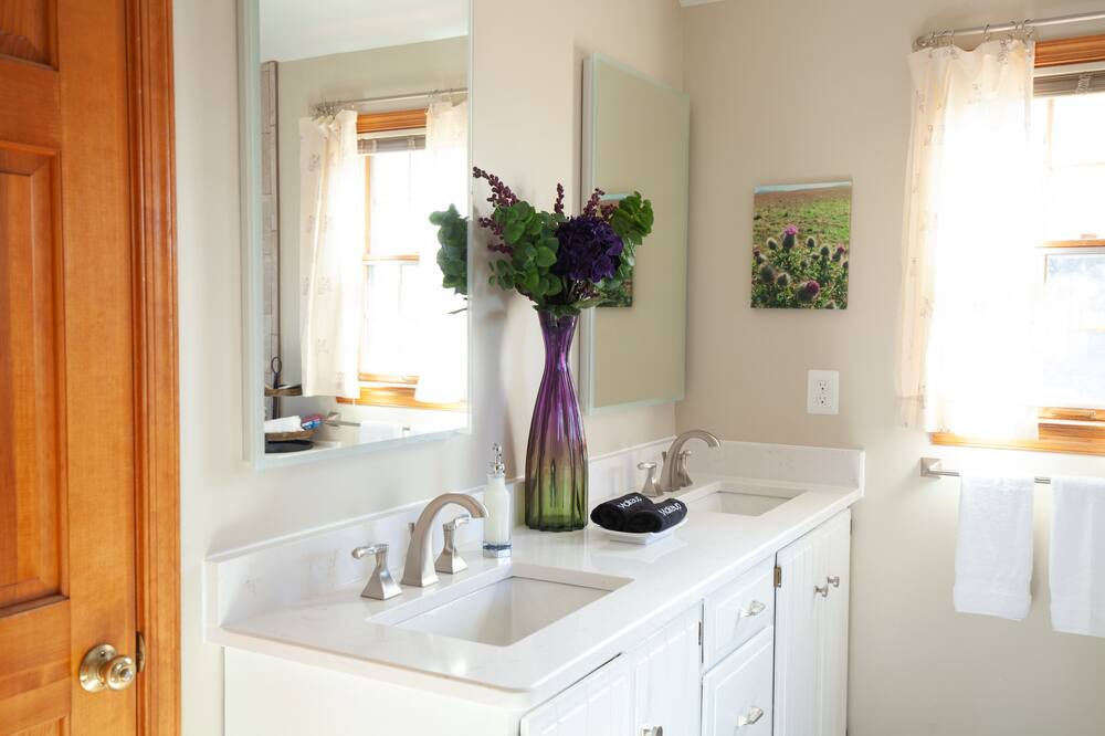 Photo of Bathroom in Hamilton
