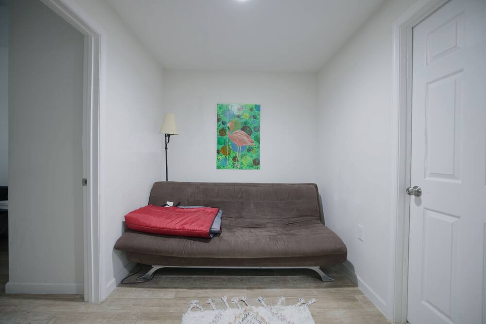 Photo of Livingroom in Seat Pleasant