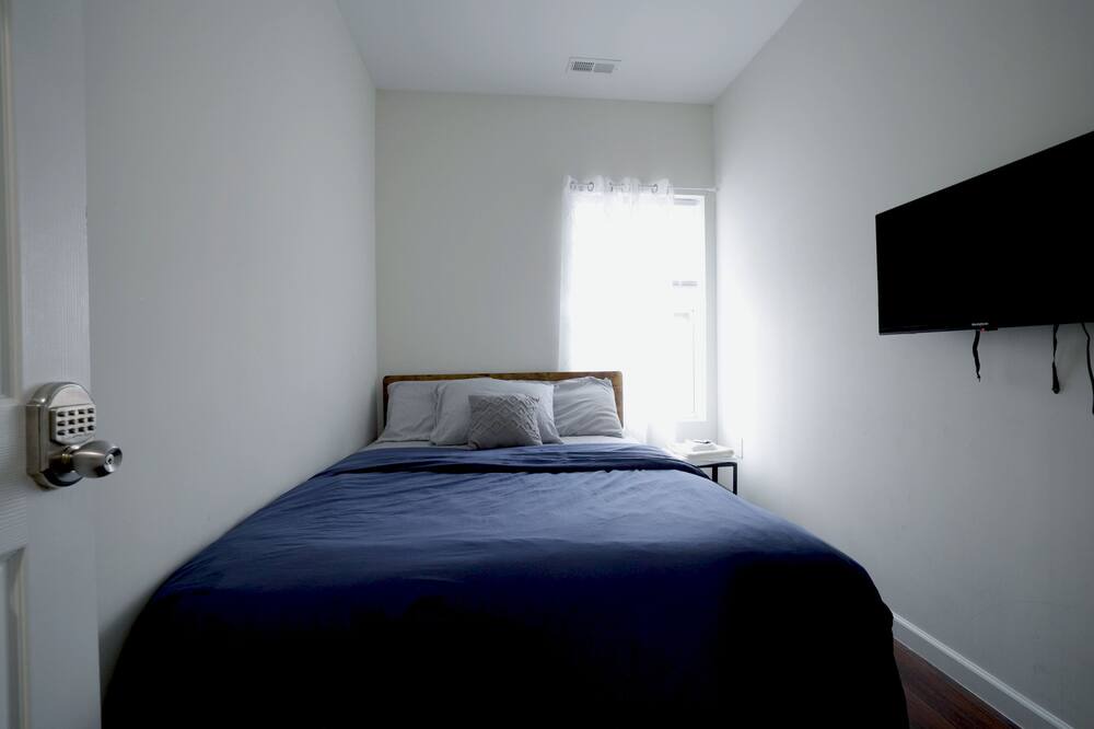 Photo of Bedroom in Seat Pleasant
