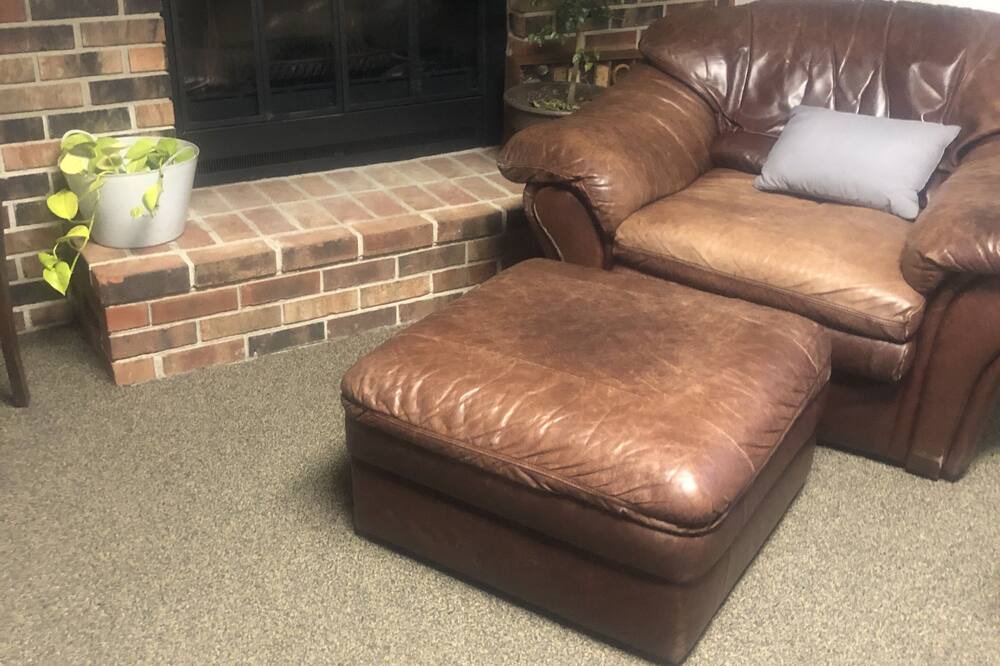 Photo of Others in West Bloomington