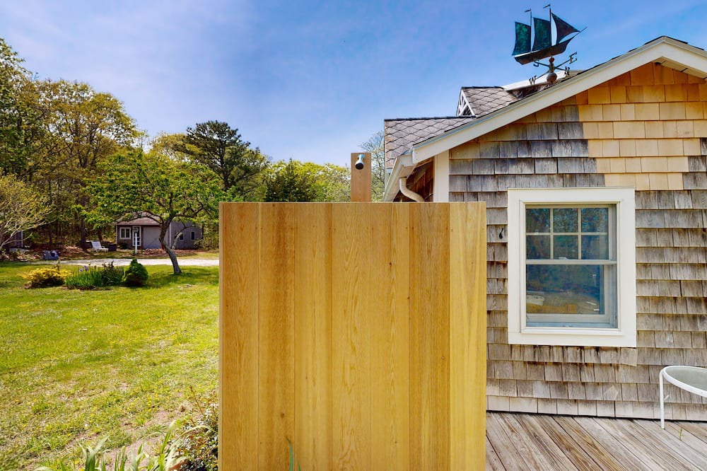 Photo of Others in Aquinnah