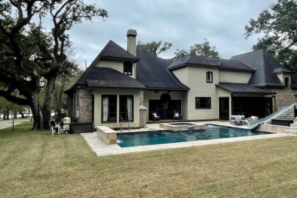Photo of Outdoor in Gulf Hills