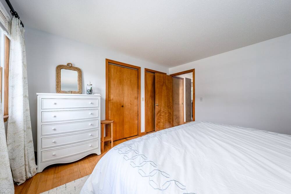 Photo of Bedroom in Brewster