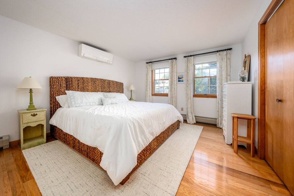 Photo of Bedroom in Brewster