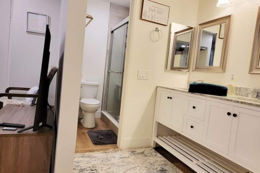 Photo of Bathroom in Buena Park