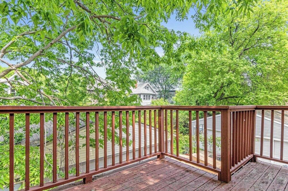 Photo of Patio Balcony in Merriam Park