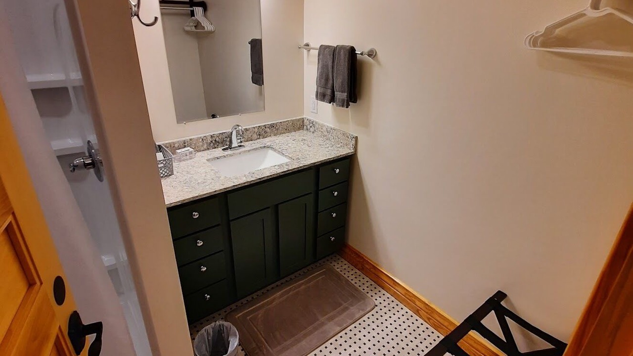 Photo of Kitchen in Elkader