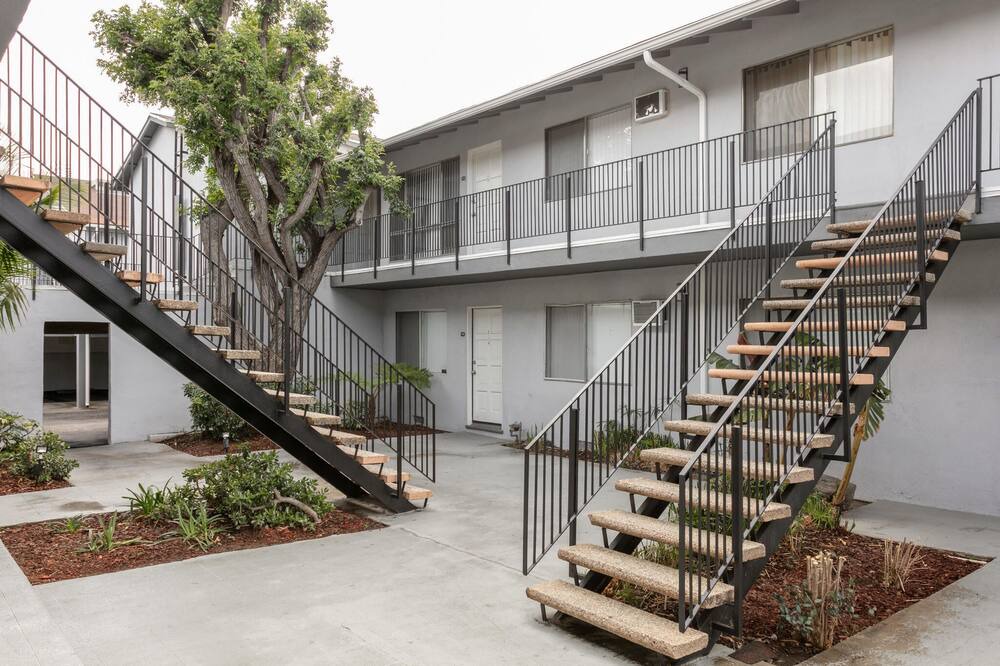 Photo of Outdoor in Northridge