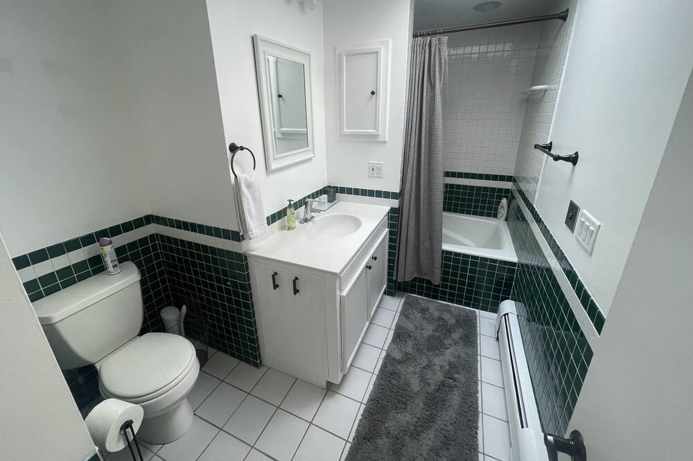 Photo of Bathroom in Marion
