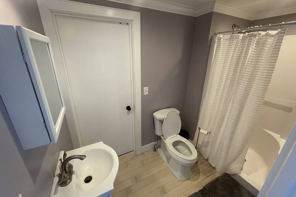 Photo of Bathroom in Marion