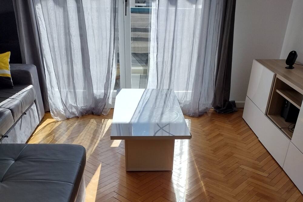 Photo of Livingroom in Saint-Cloud