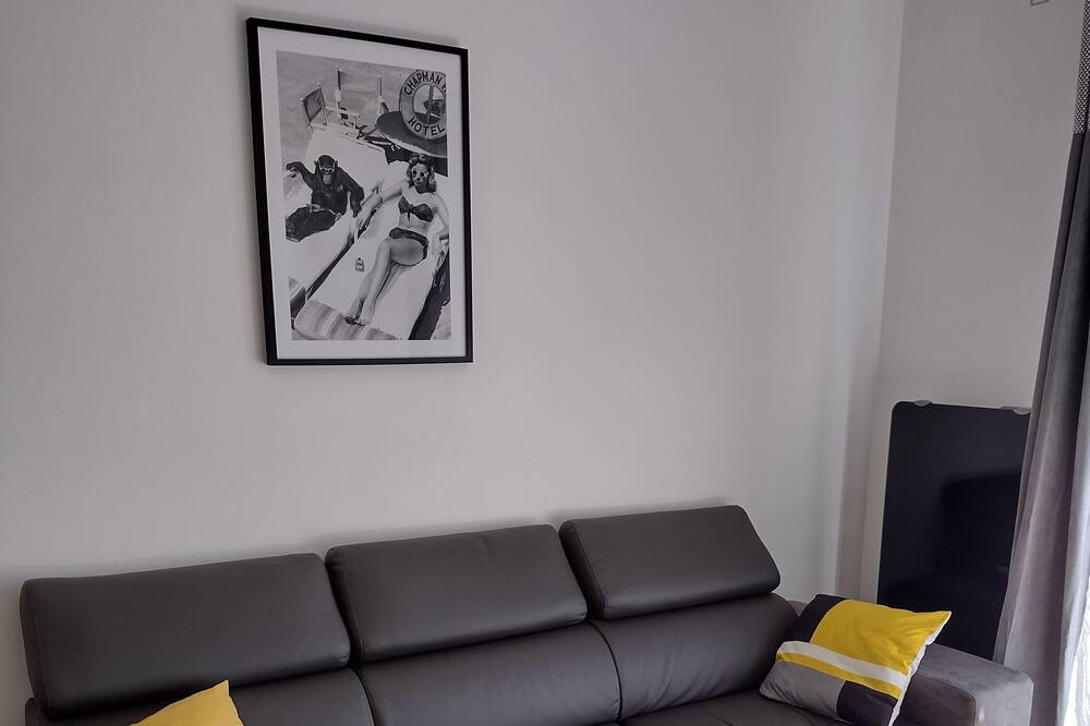 Photo of Livingroom in Saint-Cloud