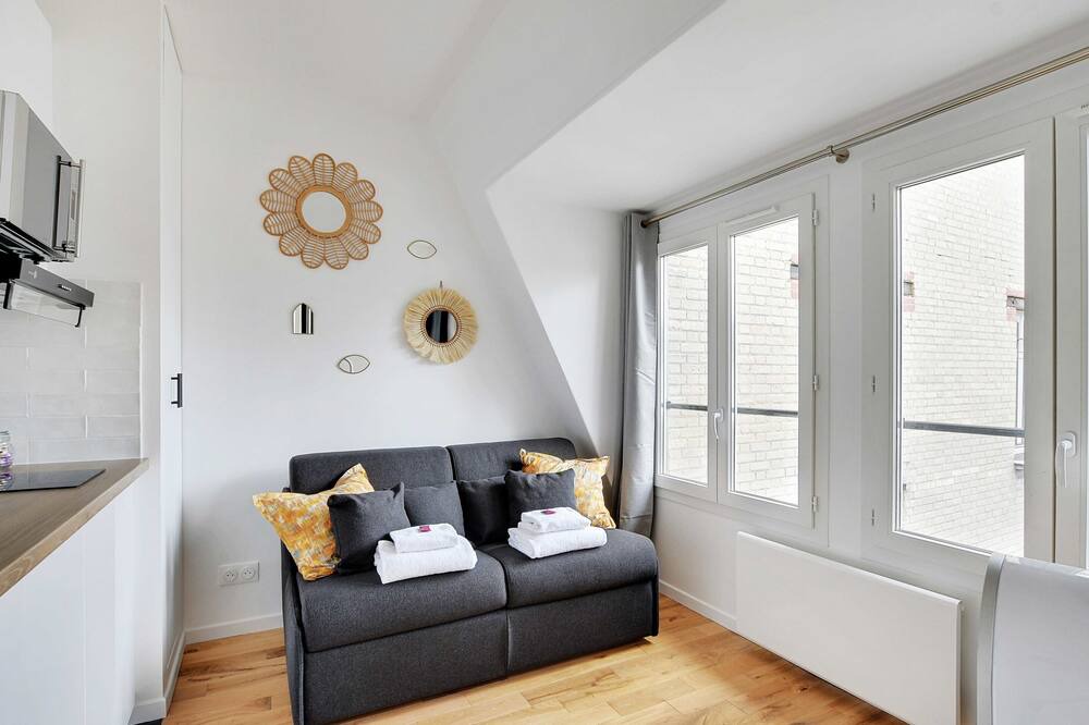 Photo of Livingroom in Passy