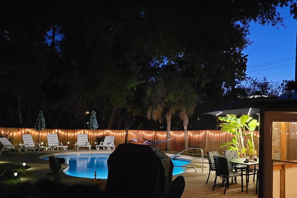 Photo of Outdoor in Gulf Park Estates