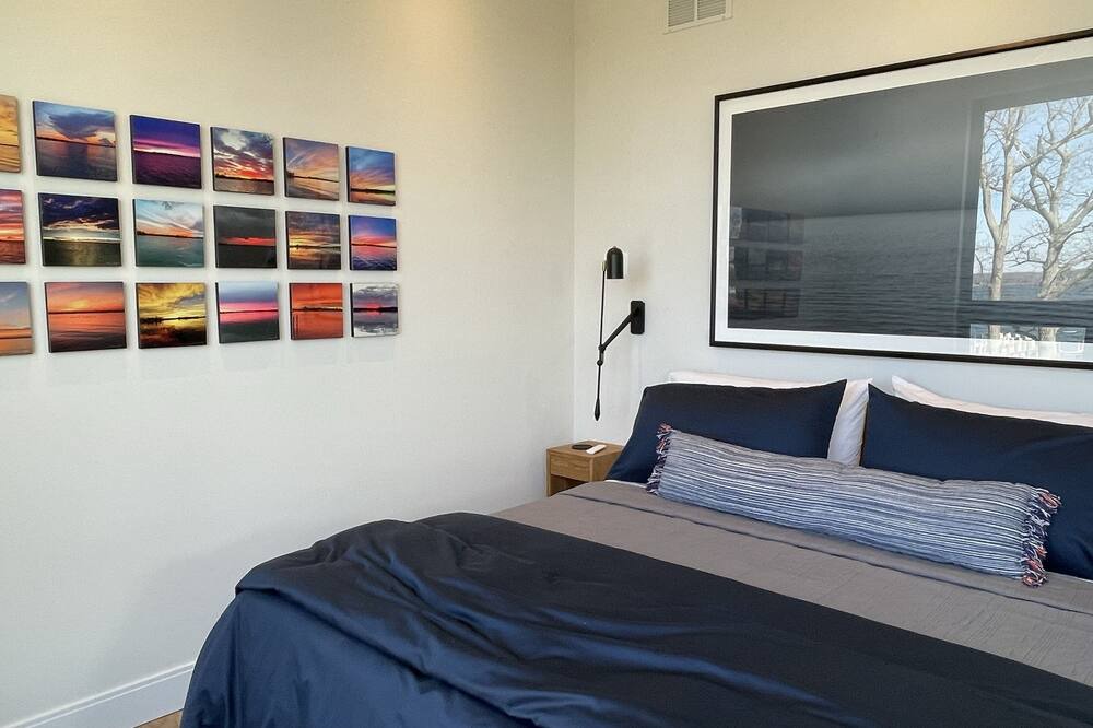 Photo of Bedroom in Shady Side
