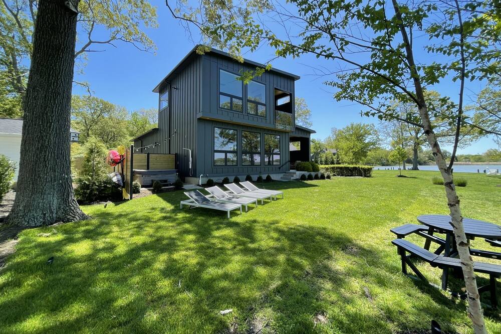 Photo of Outdoor in Shady Side