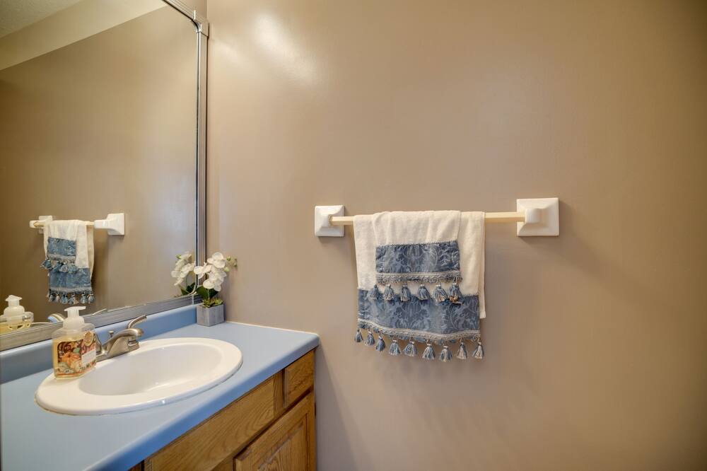 Photo of Bathroom in Woodbury