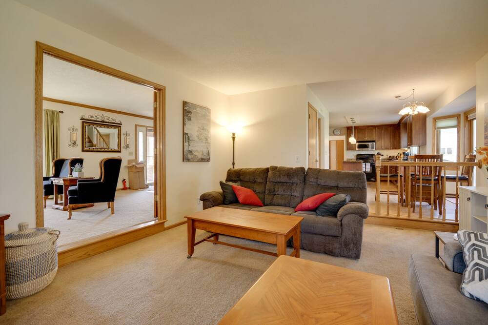 Photo of Livingroom in Woodbury