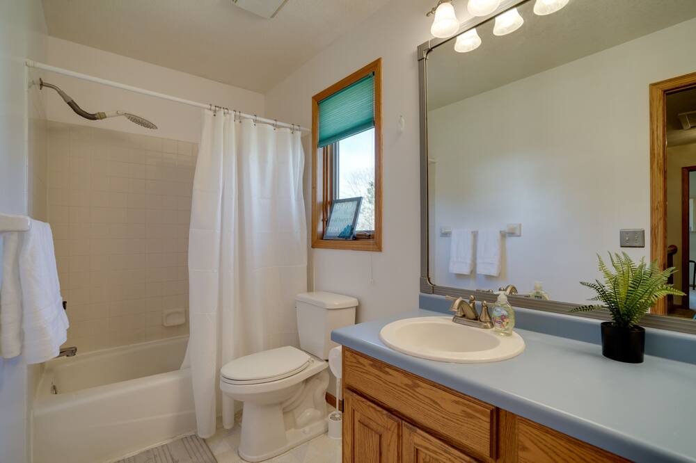 Photo of Bathroom in Woodbury