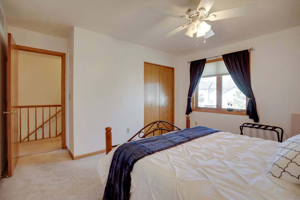 Photo of Bedroom in Woodbury