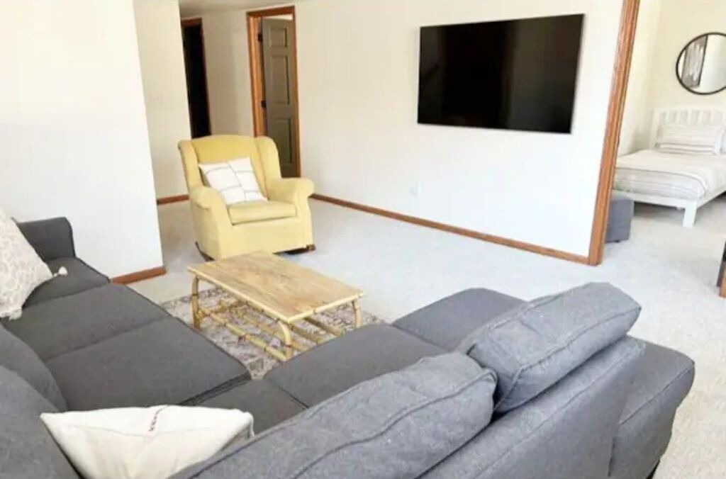Photo of Livingroom in Walker