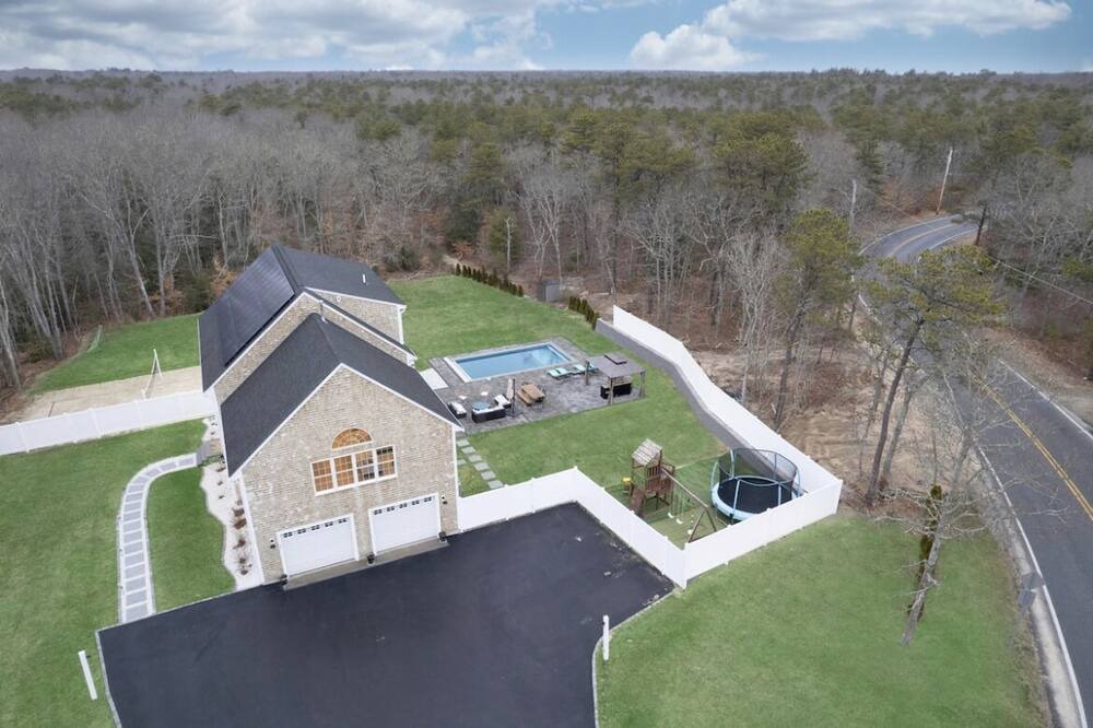 Photo of Outdoor in Sandwich