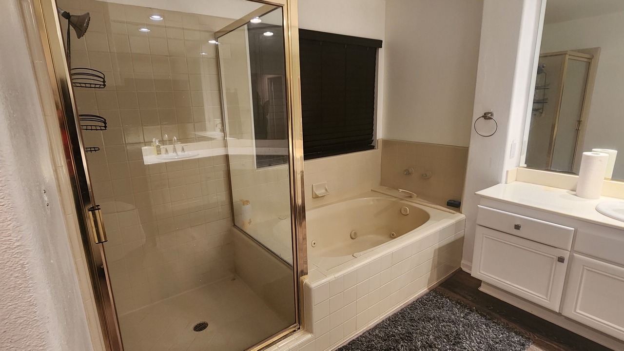Photo of Bathroom in Simi Valley