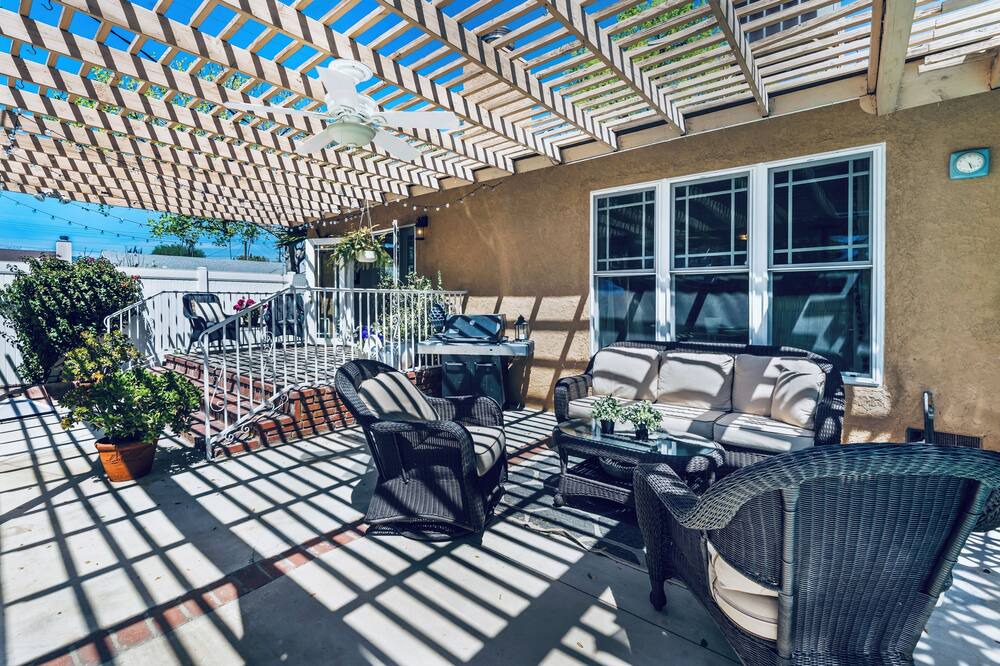Photo of Outdoor in Northridge
