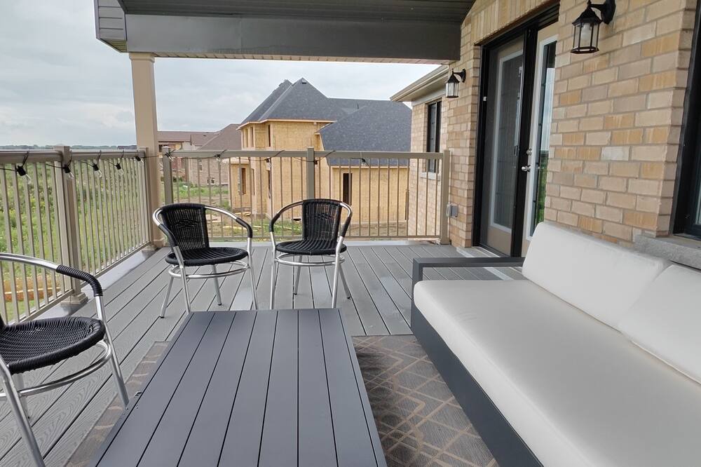 Photo of Outdoor in Carrying Place