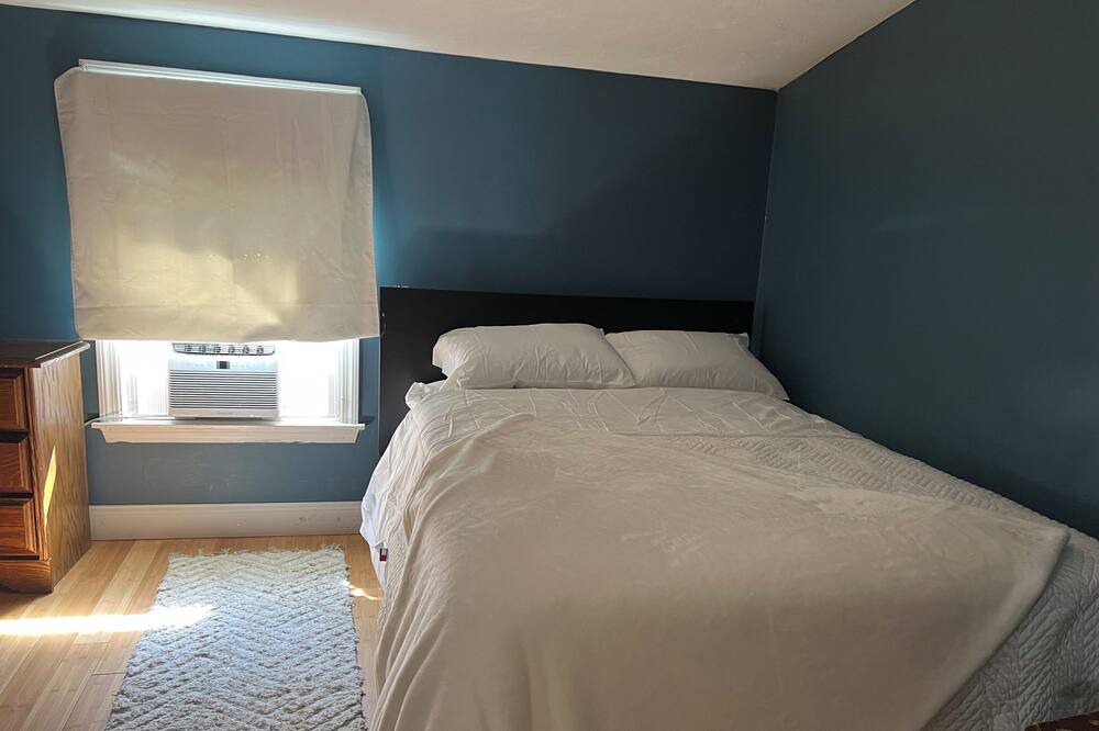 Photo of Bedroom in Plymouth