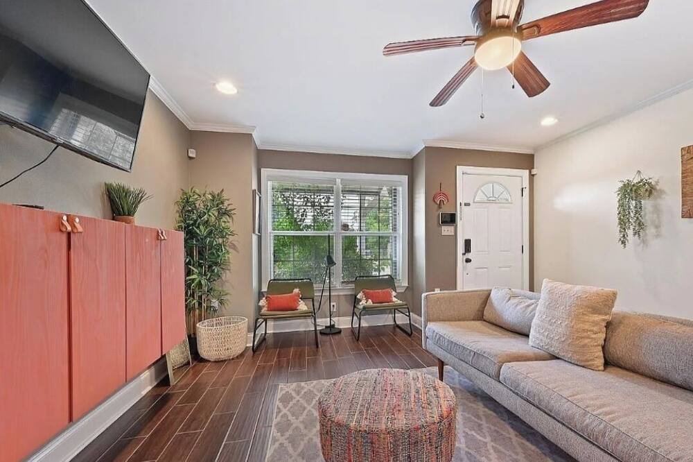 Photo of Livingroom in Shenandoah