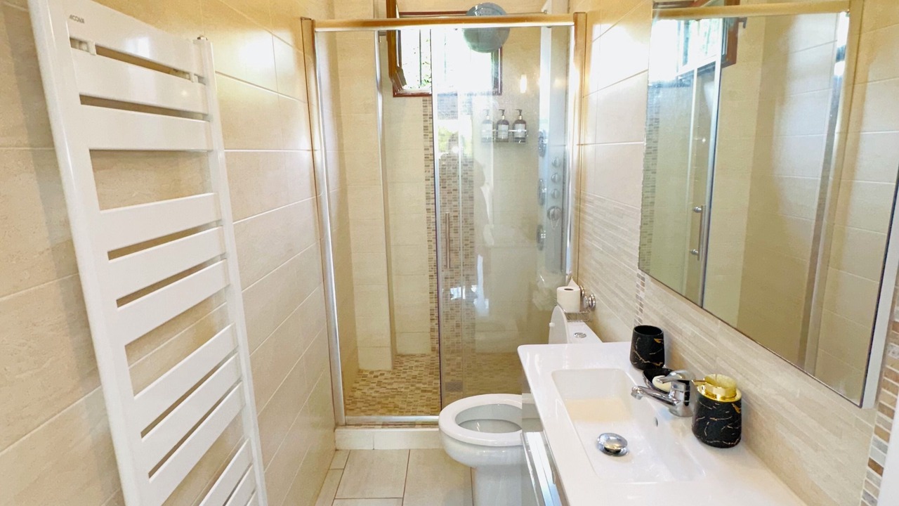 Photo of Bathroom in Bezons