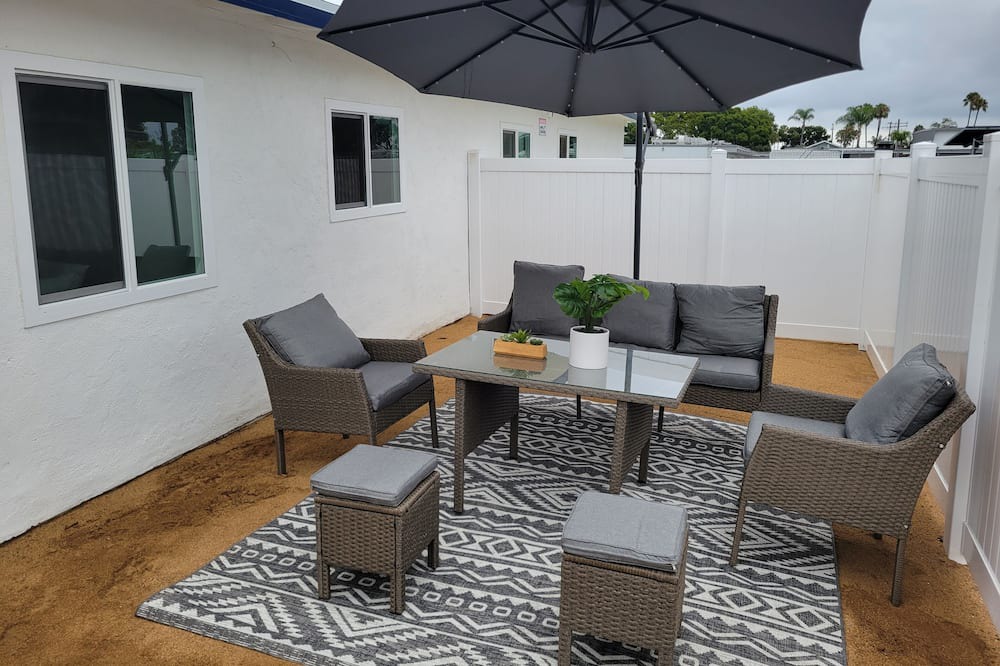 Photo of Patio Balcony in Westside Costa Mesa
