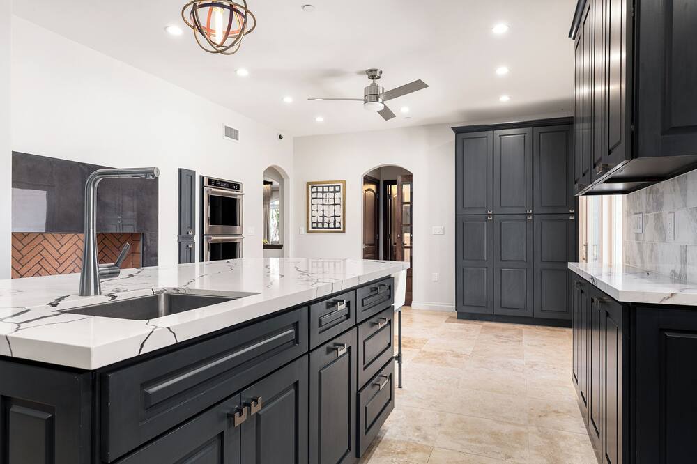 Photo of Kitchen in Woodland Hills