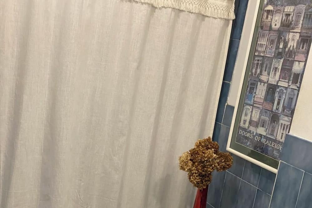 Photo of Bathroom in Everett
