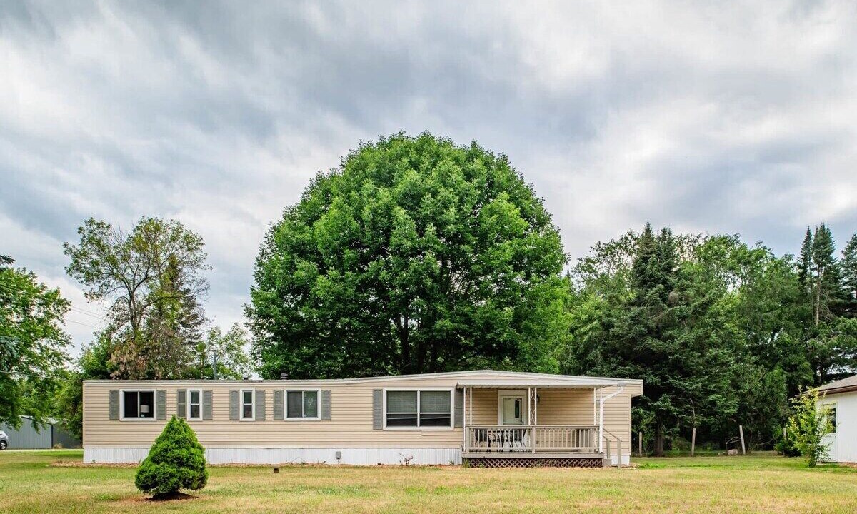 Photo of Outdoor in King
