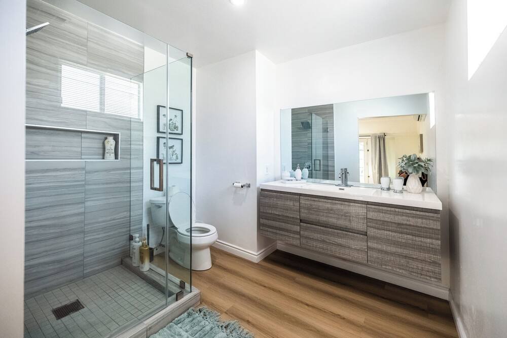 Photo of Bathroom in Buena Park